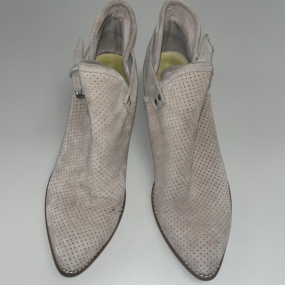 Dolce Vita tan booties leather size 8 - Picture 2 of 9